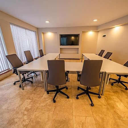The Curve By The Park Apartment Nairobi Exterior photo